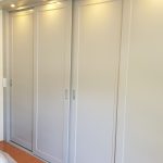 Decosier inbouwkast met schuifdeuren