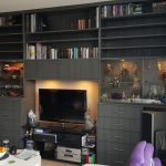 Wandkast met vitrine